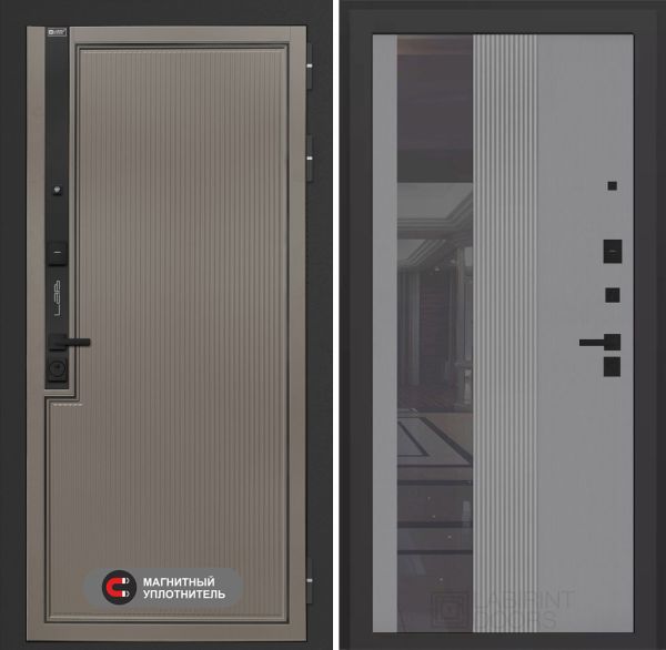 Входная дверь Лабиринт Лаб 1 Про с Зеркалом 32 тонированным – Серый рельеф софт
