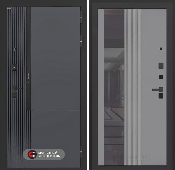 Входная дверь Лабиринт Лаб 2 Про с зеркалом 32 тонированным – Серый рельеф софт