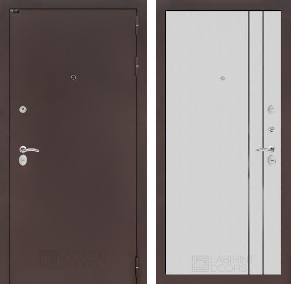 Входная дверь Лабиринт CLASSIC антик медный 10 - Белый рельеф софт