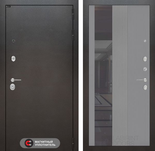 Входная дверь Лабиринт SILVER 32 - Зеркало тонированное Серый софт рельеф