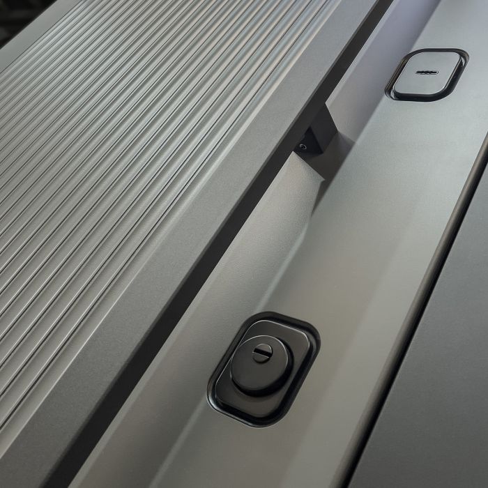 Входная дверь Лабиринт Термолаб 1 тепло 01 - Сандал белый, стекло белое