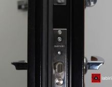 Обзор входных дверей Labirint линейки Лабиринт London